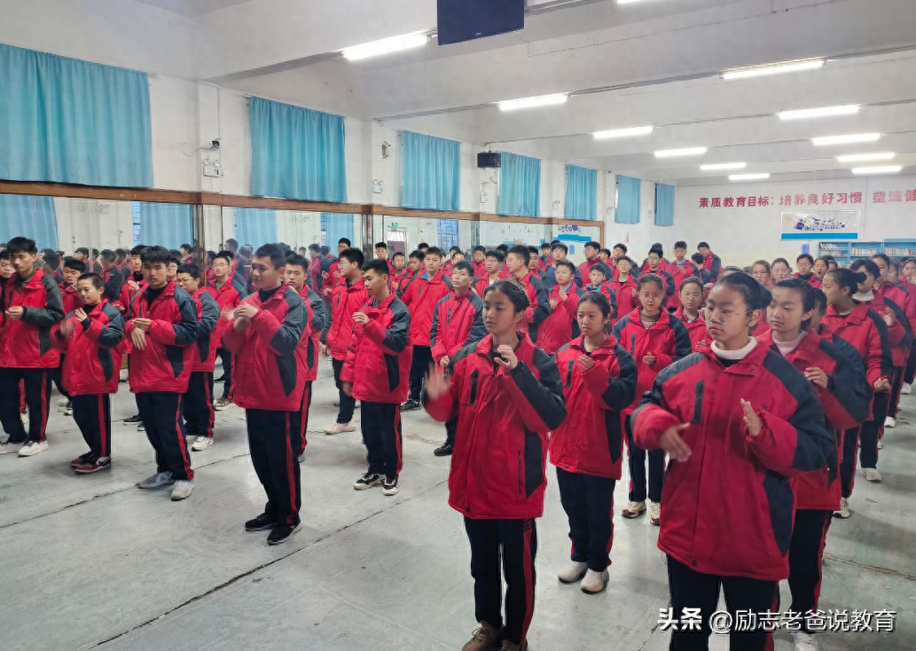 科学应对:引导孩子摆脱手机依赖的五大对策